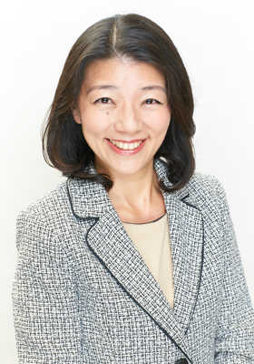女性司会者 川井 雅美